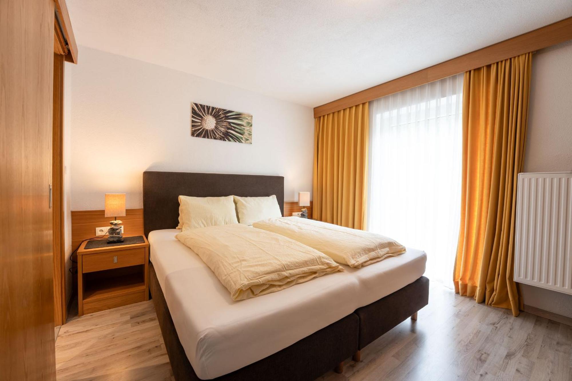 Gaestehaus -Pension Edelweiss Vent Bagian luar foto