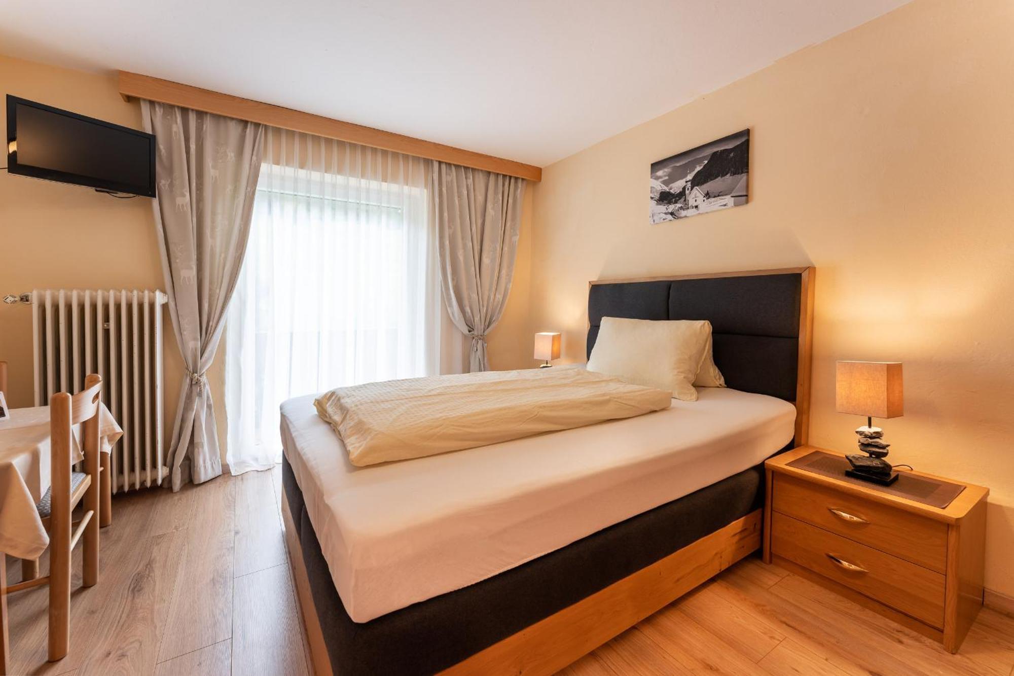 Gaestehaus -Pension Edelweiss Vent Bagian luar foto