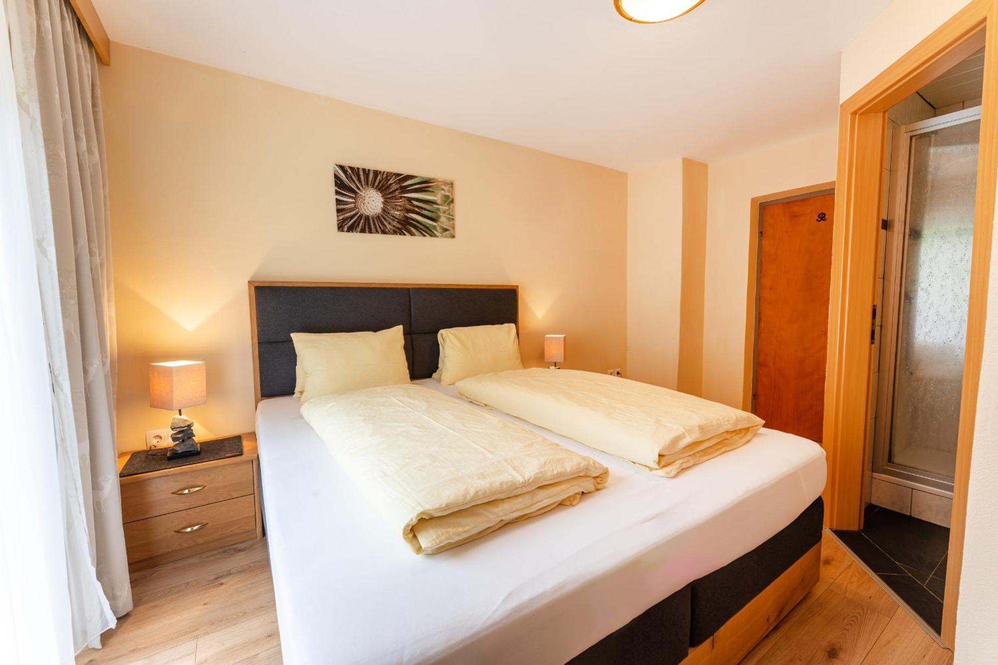 Gaestehaus -Pension Edelweiss Vent Bagian luar foto